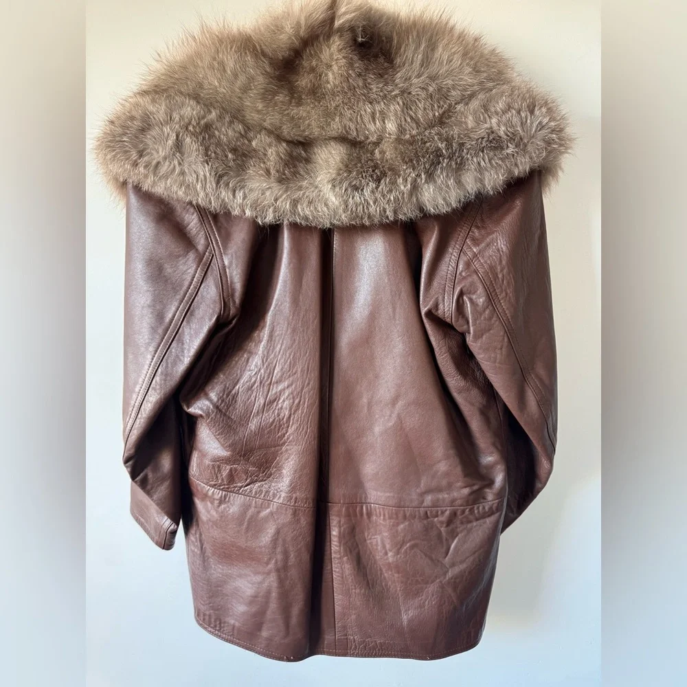 Vintage 70s Luxury Brown Genuine Leather Coat with Large Fur Collar Size XS - Picture 4 of 9
